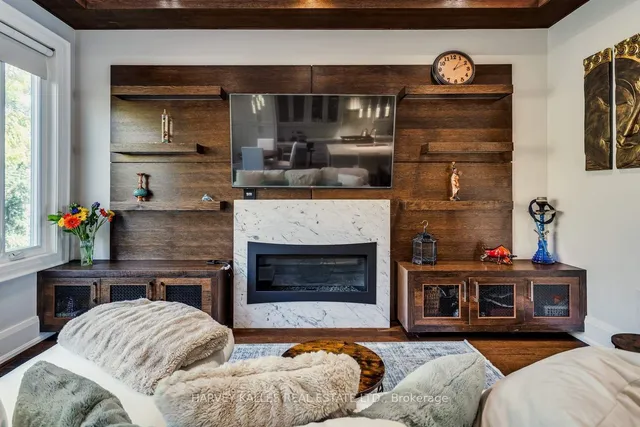 Additional image 17 of 52 Carmichael Ave