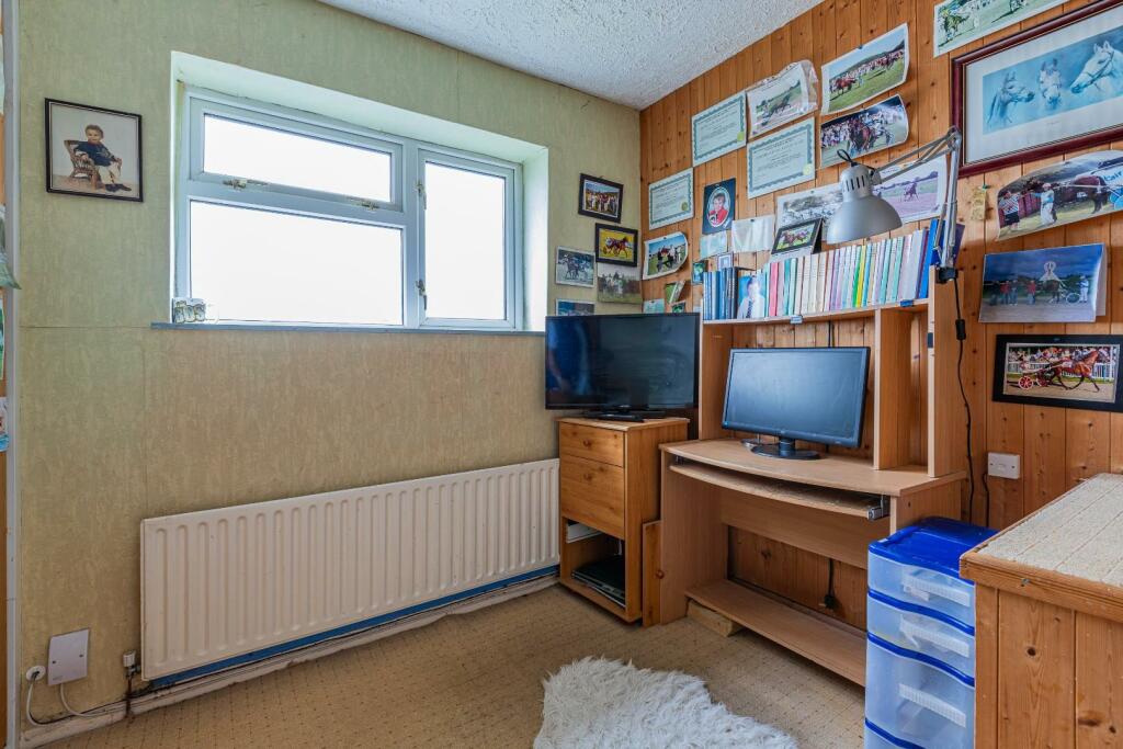 Additional image 27 of Elfed Avenue, Penarth