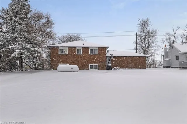 Additional image 36 of 739 Mud St