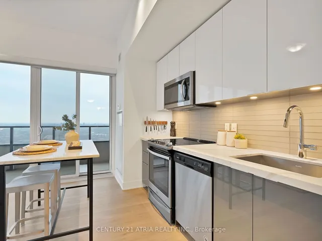 Additional image 14 of 30 Shore Breeze Dr Unit 5210