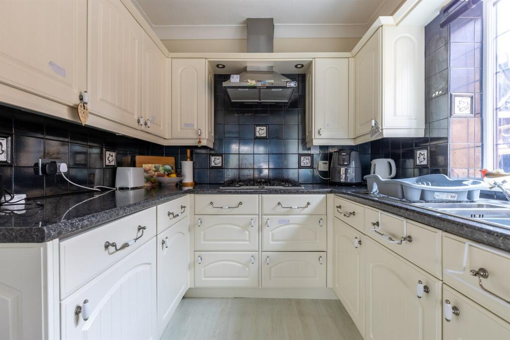 Additional image 5 of New Farm Court, The Village, Great Barrow