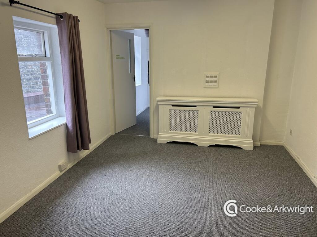 Additional image 4 of First floor, 4-4A Windsor Road, Penarth, CF64 1JH