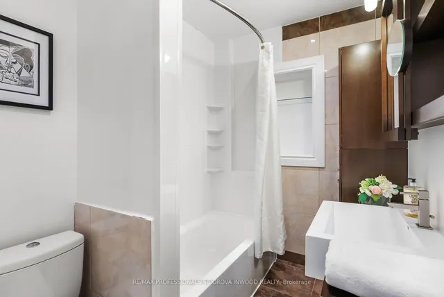 Additional image 26 of 62 Morningside Ave