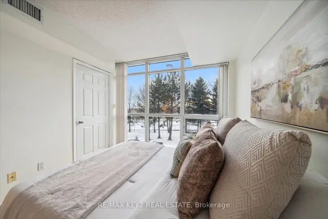 Additional image 27 of 30 Harrison Garden Blvd Unit 206