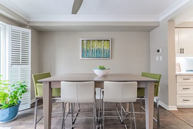 Additional image 8 of 130 Robert St Unit 6