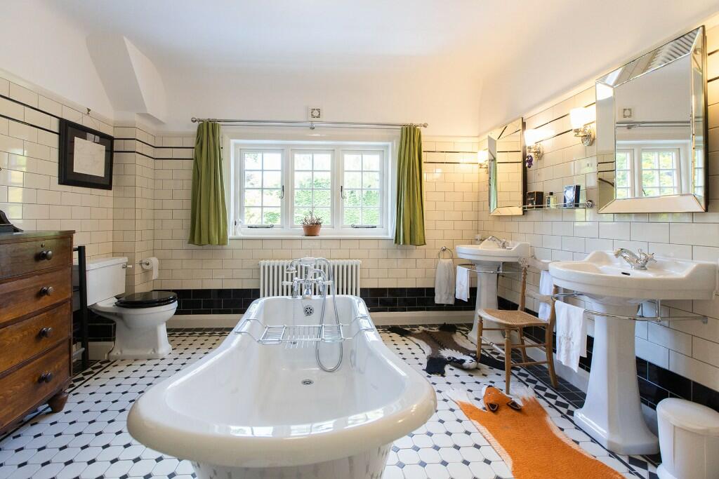 Additional image 30 of DAKOTA HOUSE, Croft Drive East, CH48