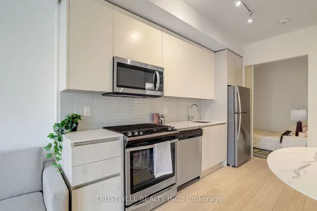 Additional image 6 of 2A Church St Unit 613