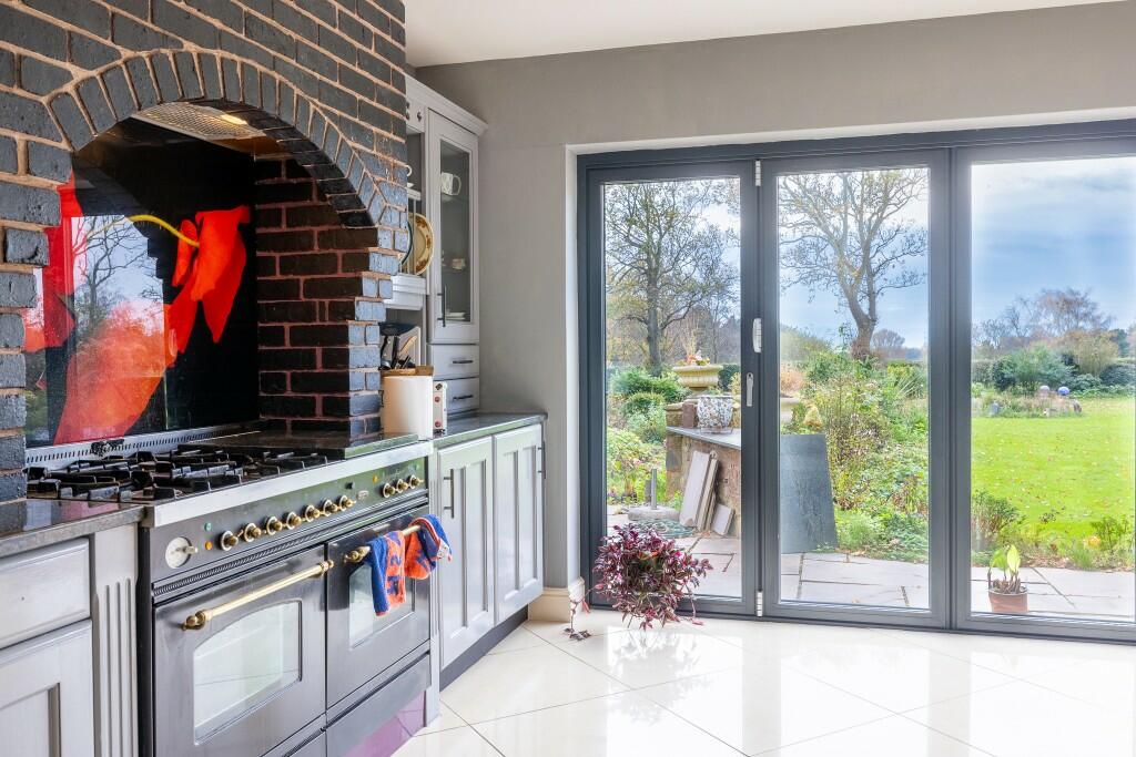 Additional image 13 of Links Hey Road, CH48