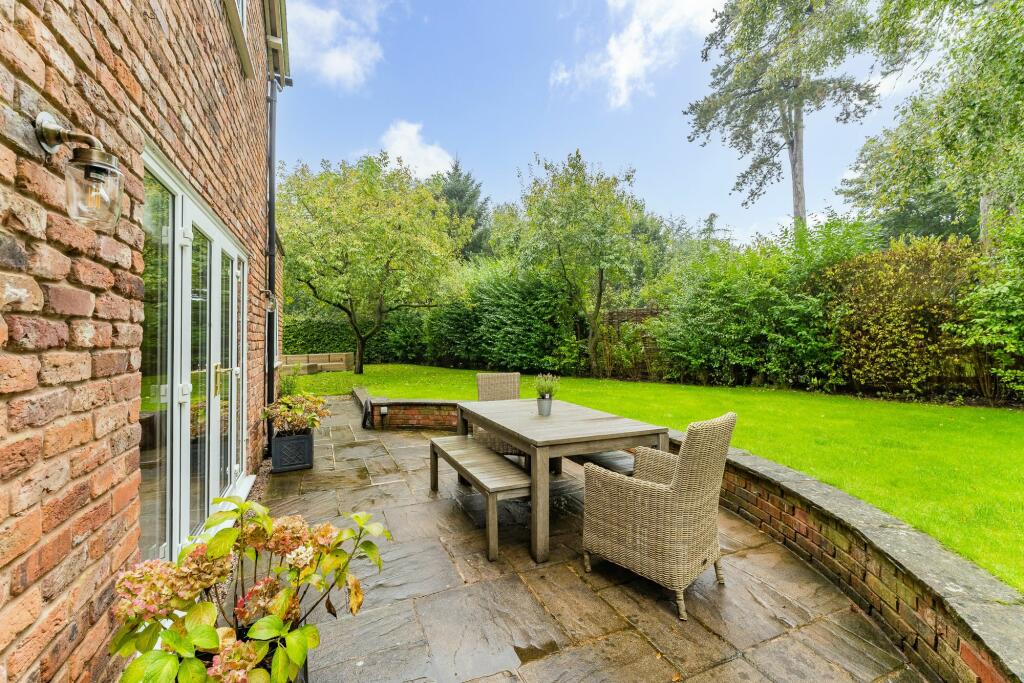 Additional image 14 of Large private plot in desirable Churton village