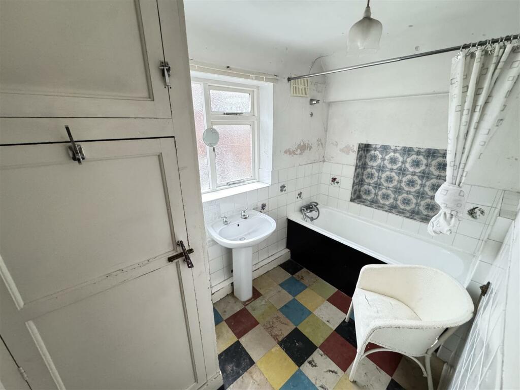 Additional image 45 of Edinburgh Drive, Prenton