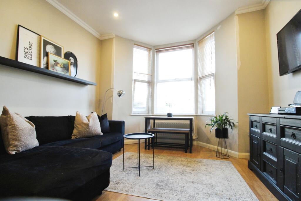 Additional image 5 of Richmond Road, Cardiff