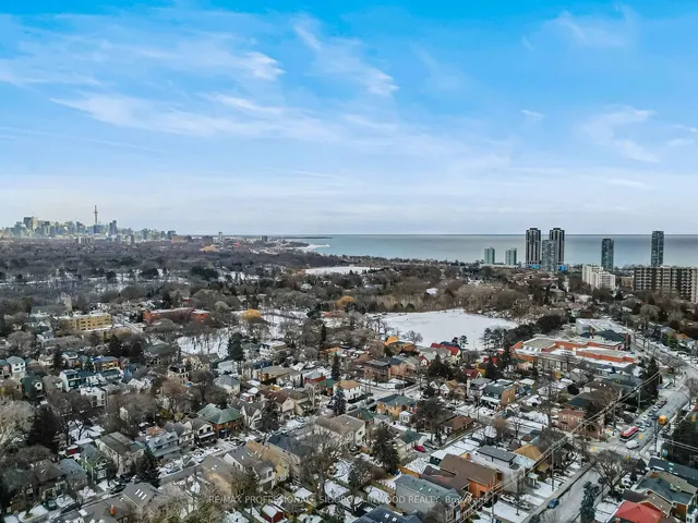 Additional image 38 of 62 Morningside Ave