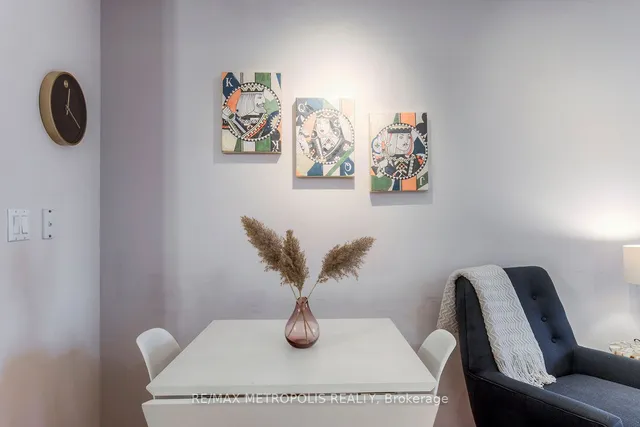 Additional image 23 of 270 Wellington St Unit 1002