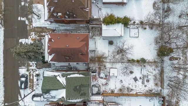 Additional image 38 of 166 Rothsay Ave