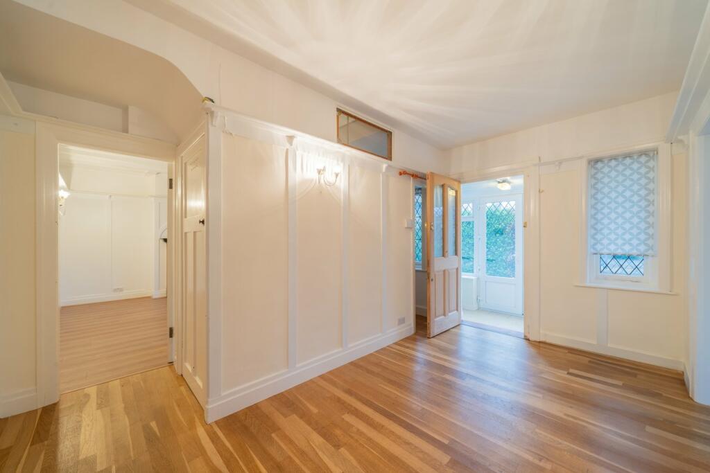 Additional image 38 of South Drive, Upton, CH49