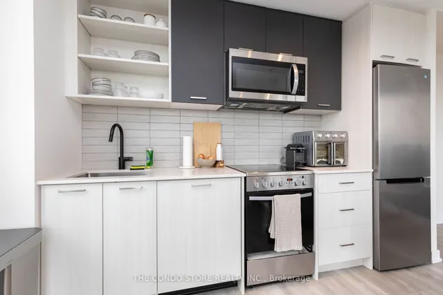 Additional image 13 of 2300 St. Clair Ave Unit 907