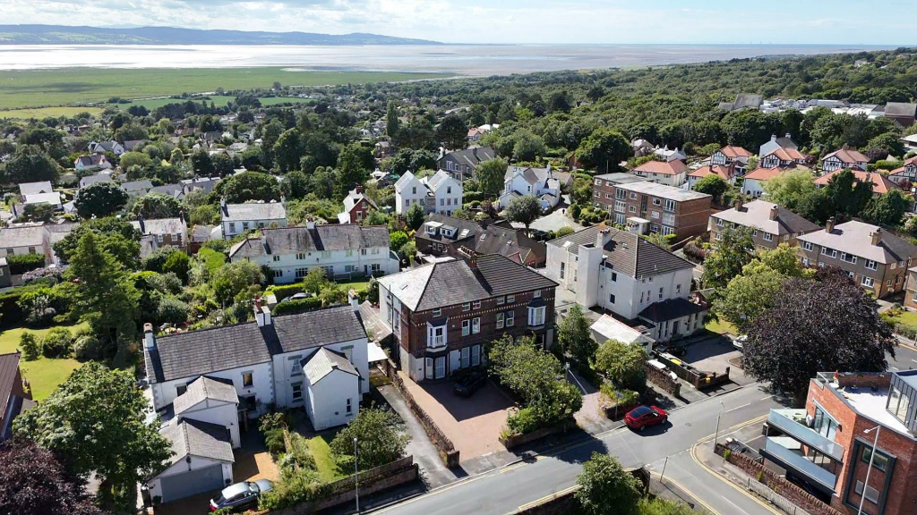 Additional image 19 of Mount Avenue, Heswall, Wirral
