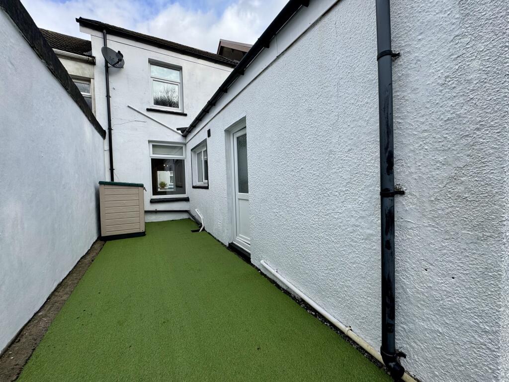Additional image 5 of Dan-y-Parc, Merthyr Tydfil