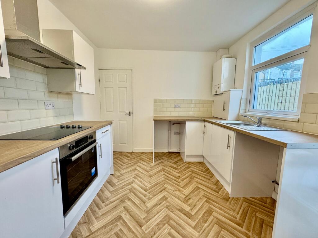 Additional image 28 of Baldwin Street, Bargoed, CF81