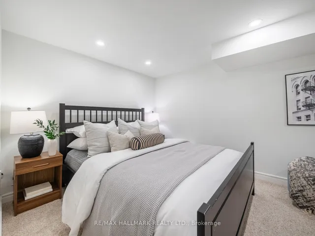 Additional image 28 of 141 Riverdale Ave