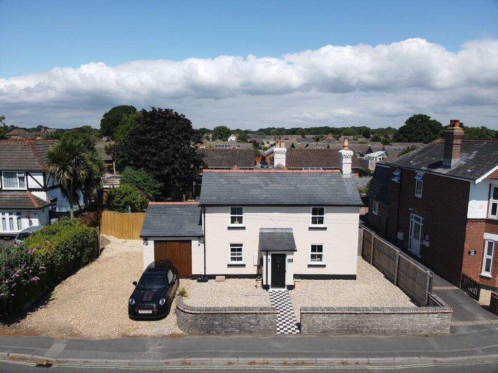 Additional image 21 of Ashley Road, New Milton, Hampshire, BH25