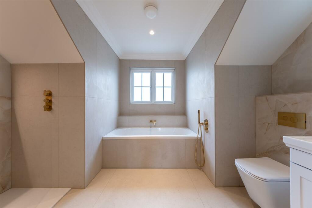 Additional image 47 of Belle Vue Lane, Guilden Sutton