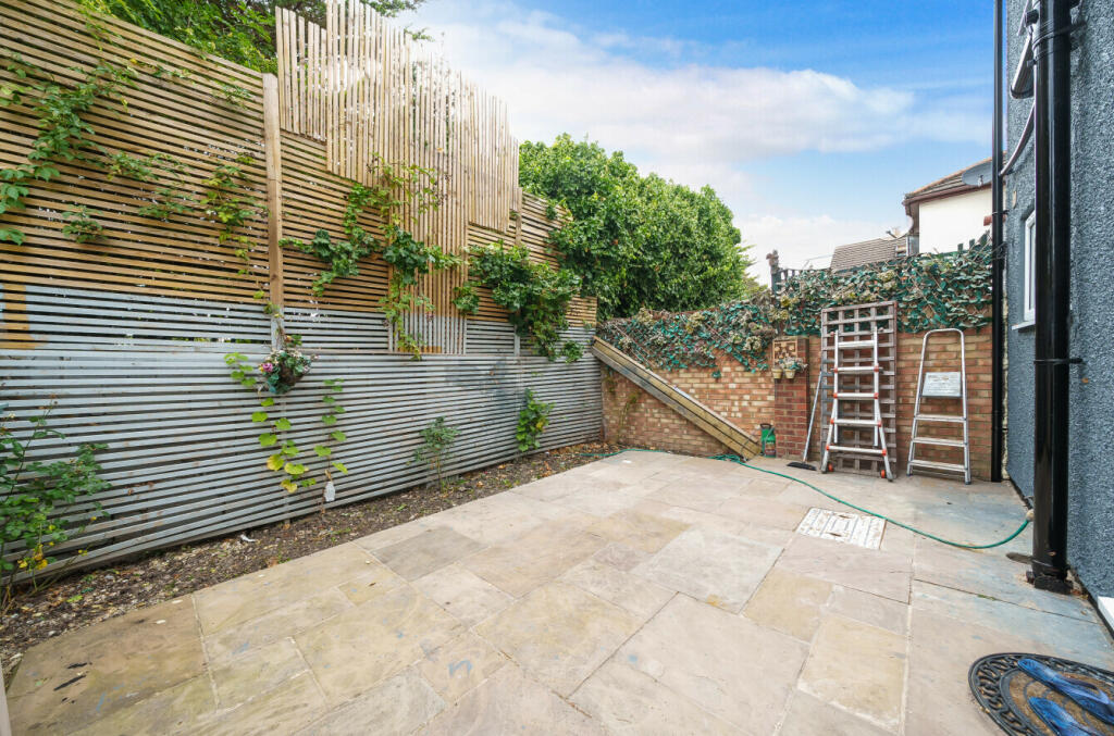 Additional image 18 of Meopham Road, Streatham Vale, CR4