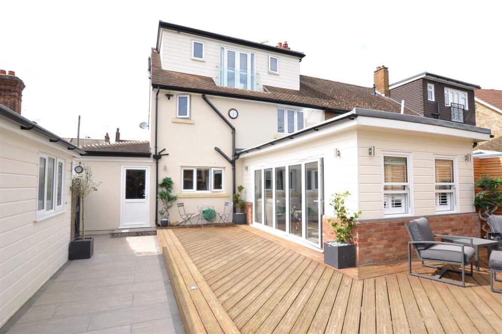 Additional image 20 of Park Avenue, Chelmsford