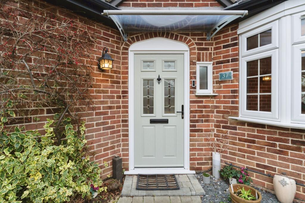 Additional image 26 of Crewes Avenue, Warlingham, CR6