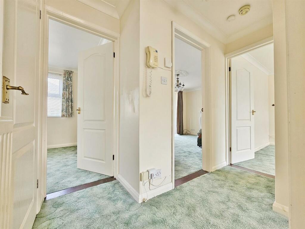 Additional image 7 of Seaview Heights, Walton On The Naze