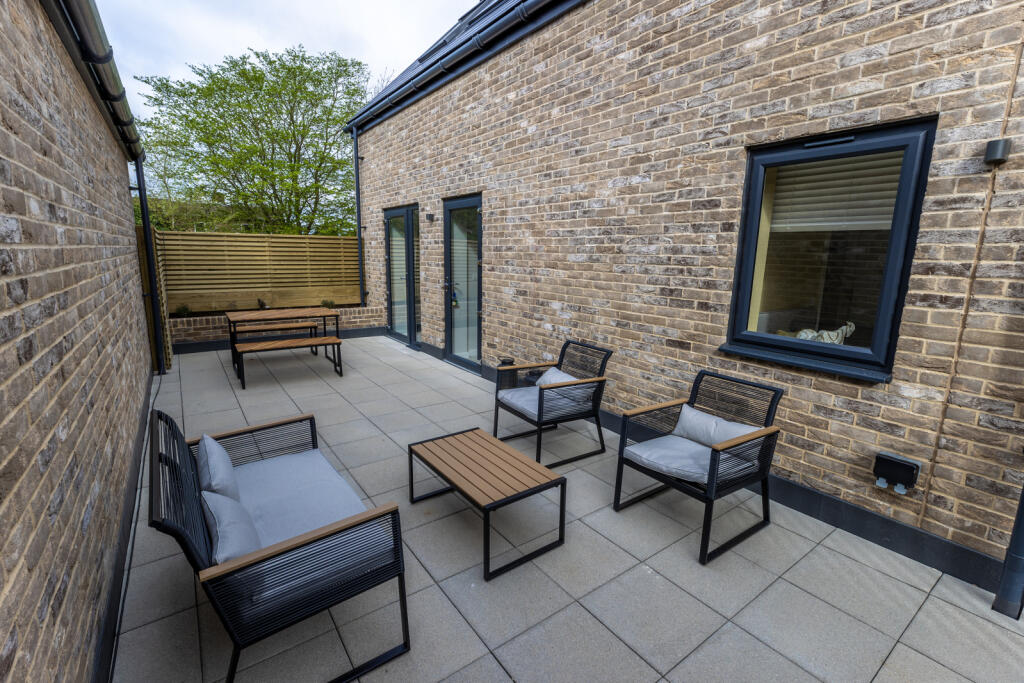 Additional image 18 of Oakview Walk, Harlow, Essex, CM18