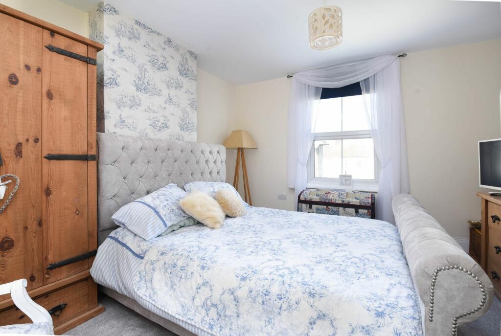 Additional image 11 of Lee Road, Harwich, CO12