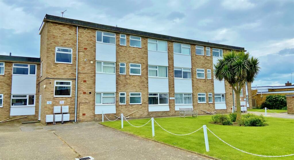 Additional image 19 of Easton Way, Frinton-On-Sea