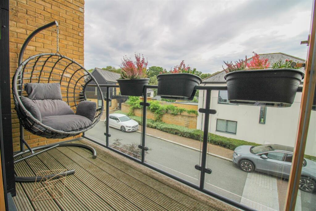 Additional image 16 of Barnsley Wood Rise, Newhall