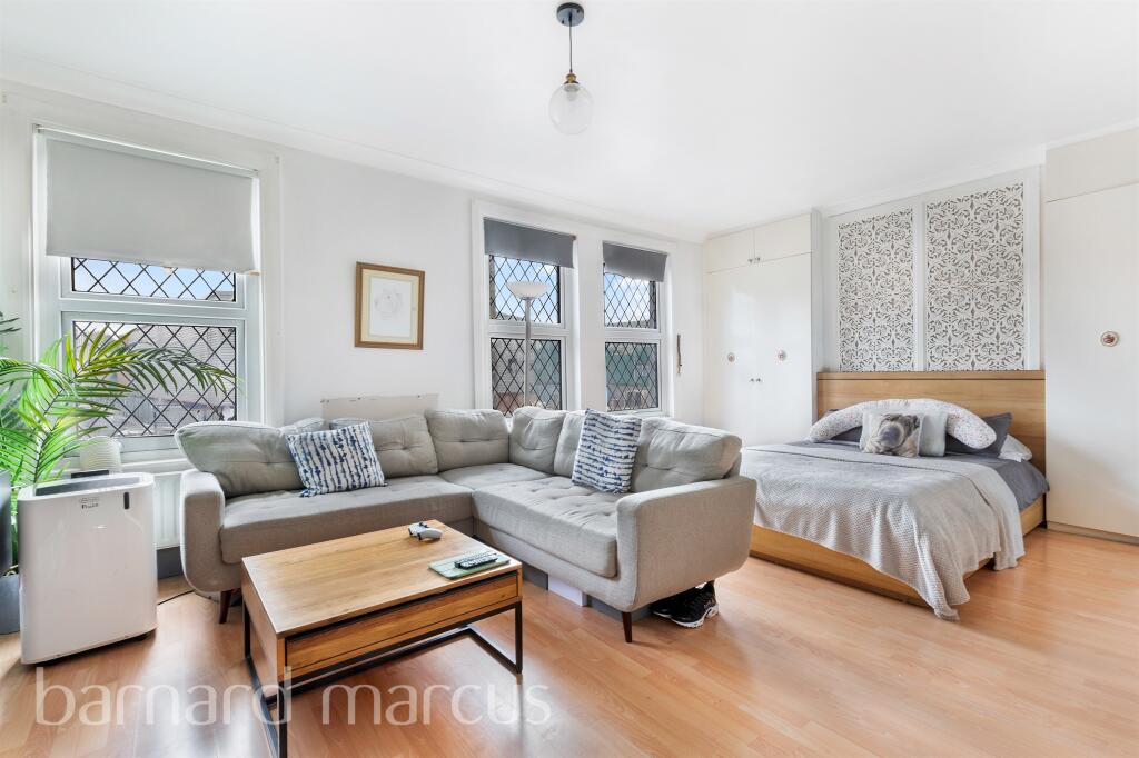 Additional image 6 of Bond Road, Mitcham