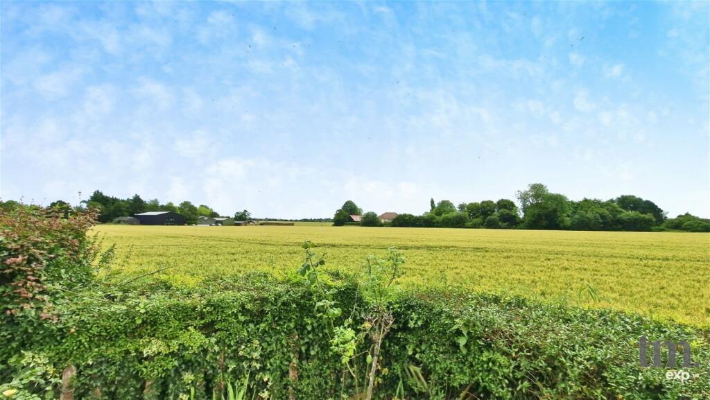 Additional image 26 of High Cross Lane, Little Canfield, Dunmow, CM6 1TD