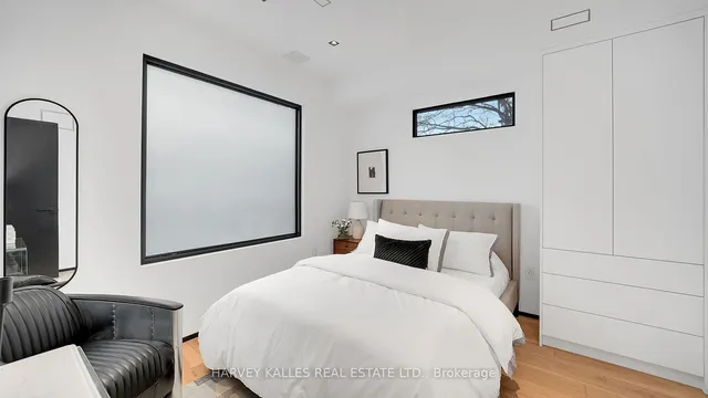 Additional image 27 of 4 Douglas Cres