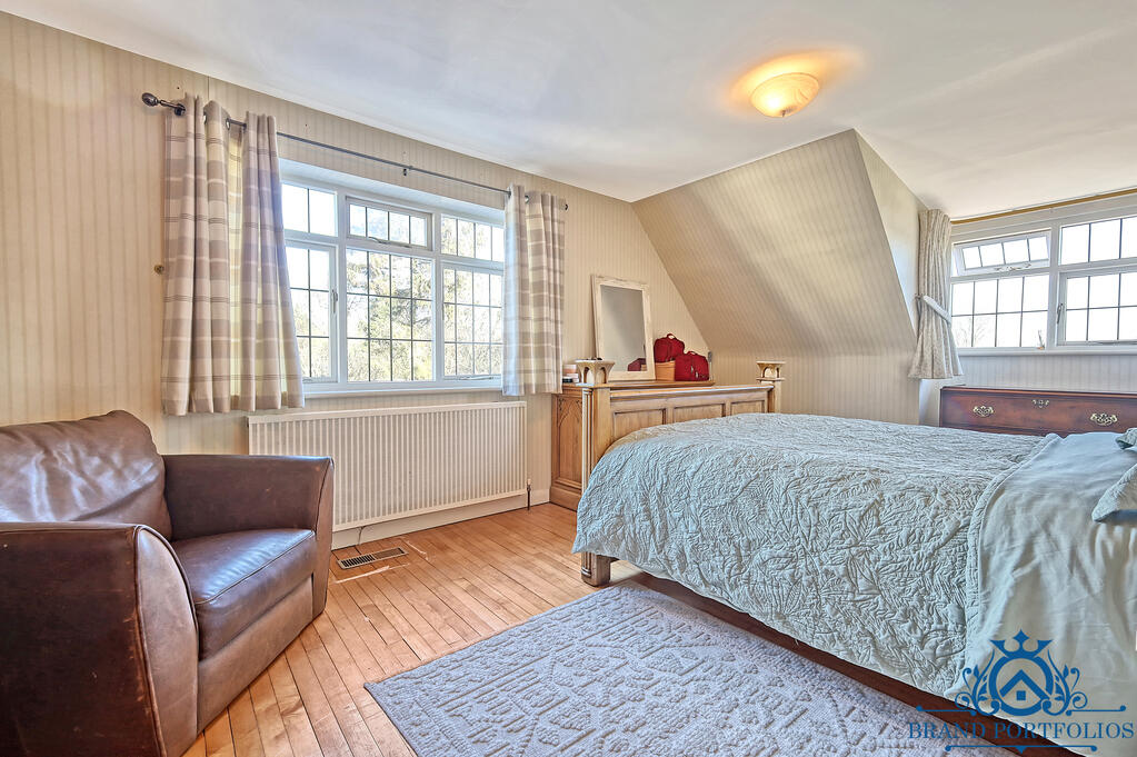 Additional image 5 of Blind Lane, CM2