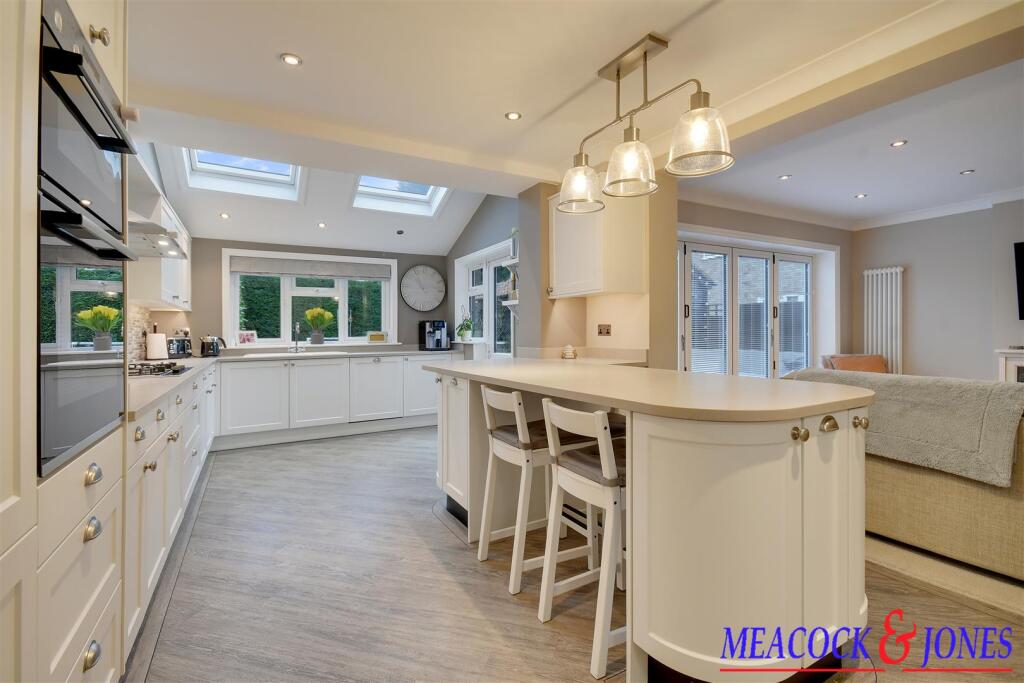 Additional image 36 of Tye Common Road, Billericay