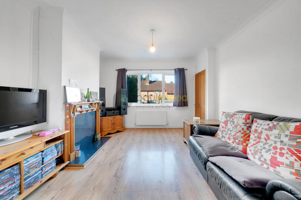 Additional image 4 of The Glade, Coulsdon, Surrey, CR5 1SP