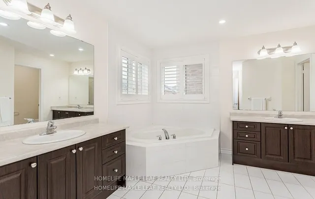 Additional image 28 of 11 Cloverhaven Rd