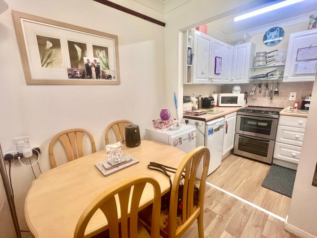 Additional image 7 of North Street, WALTON ON THE NAZE, CO14