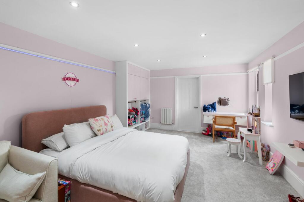 Additional image 17 of Lexden Road, Lexden, Colchester, Essex, CO3