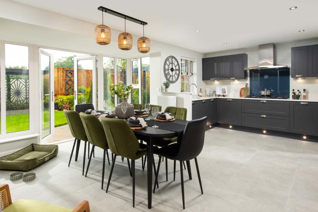 Additional image 11 of Low Road,
Dovercourt,
Essex,
CO12 3TX