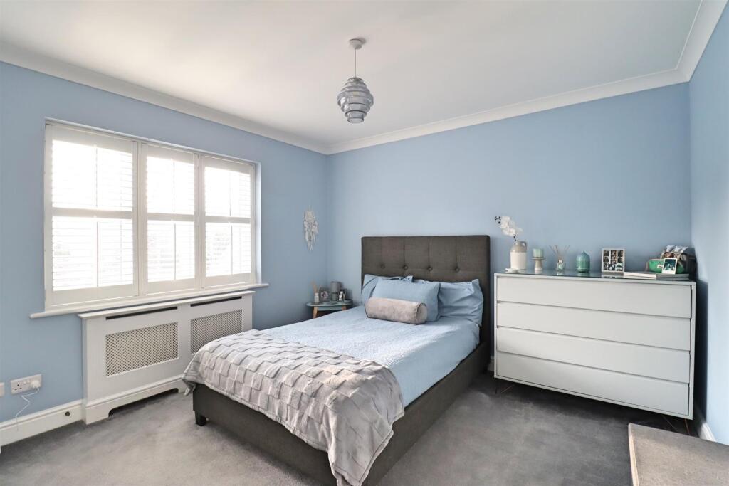 Additional image 18 of Clevedon Close, Great Notley