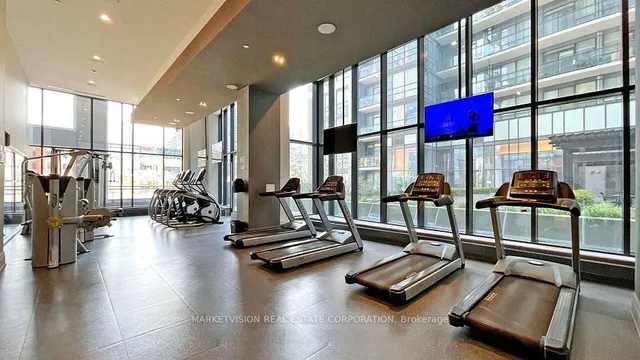 Additional image 27 of 460 Adelaide St Unit 1817