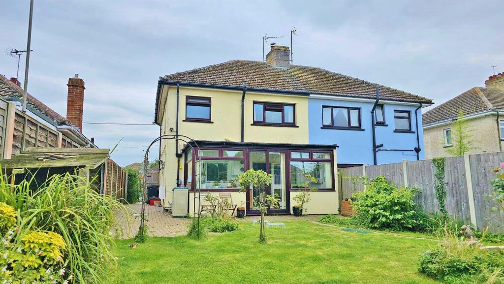 Additional image 23 of Percival Road, Walton On The Naze