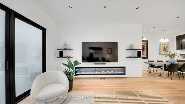 Additional image 14 of 4 Douglas Cres