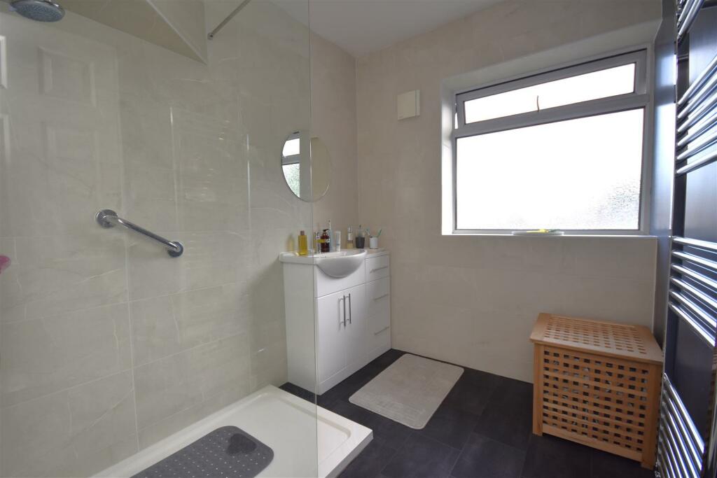 Additional image 19 of The Quillet, Neston