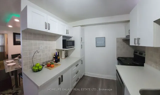 Additional image 13 of 15 Torrance Rd Unit 1210